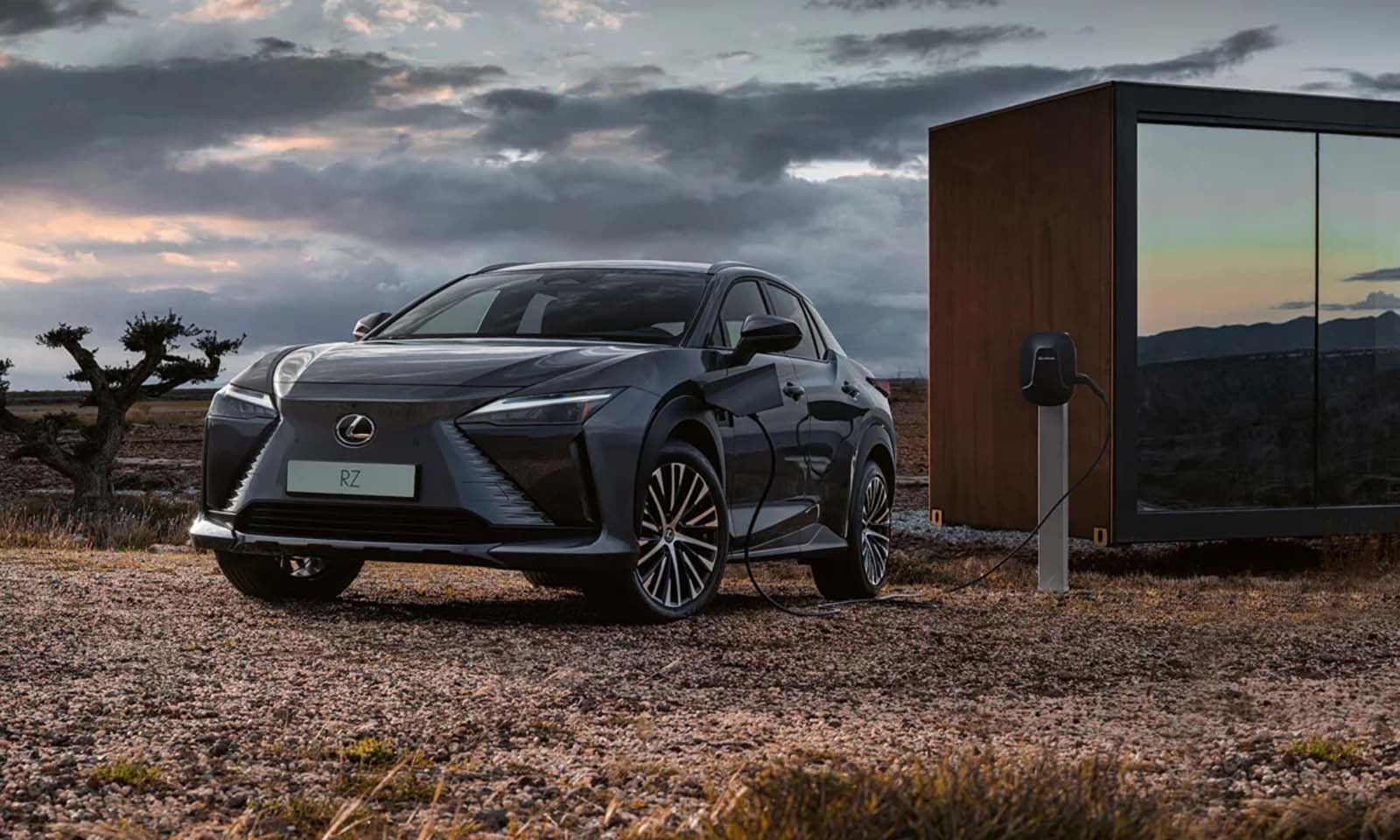 Lexus RZ