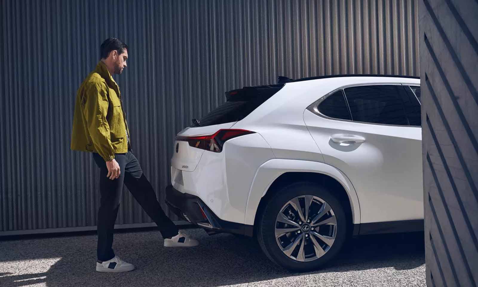 Lexus UX