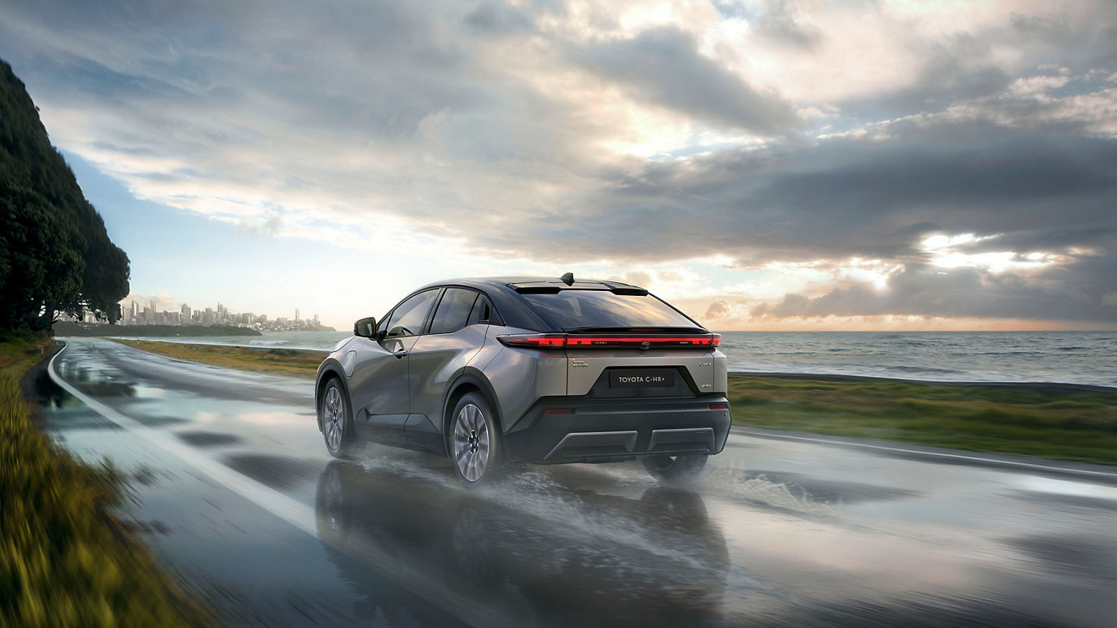 Toyota C-HR+